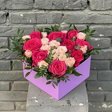 Цветочная композиция из Розы в коробке в Якорная Щель