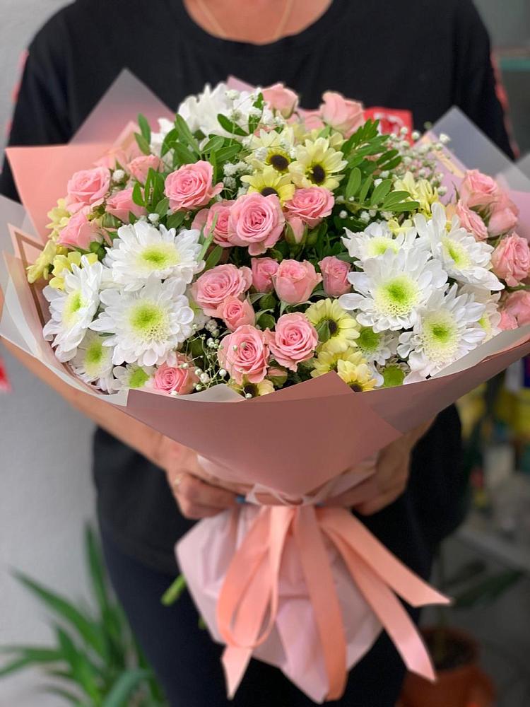 Букет цветов из: Розы и Хризантемы в Якорная Щель