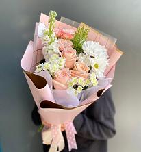 Букет цветов из:  Хризантемы и Розы в Якорная Щель