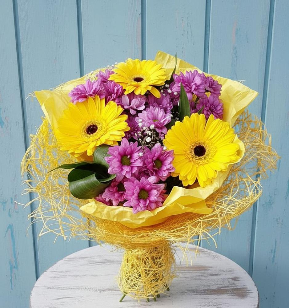 Букет цветов из: Хризантемы и Герберы в Якорная Щель