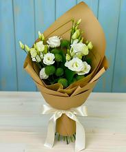 Букет цветов из:  Хризантемы и Лизиантусы #REPLACE_PRED# Якорная Щель