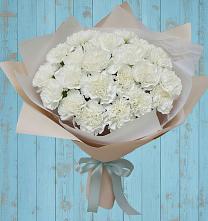 Букет цветов из:  Гвоздики #REPLACE_PRED# Якорная Щель